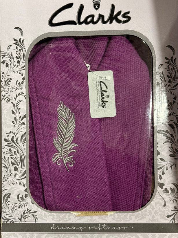 حوله پالتویی مدل CLARKS طرح گلدوزی سایز L
